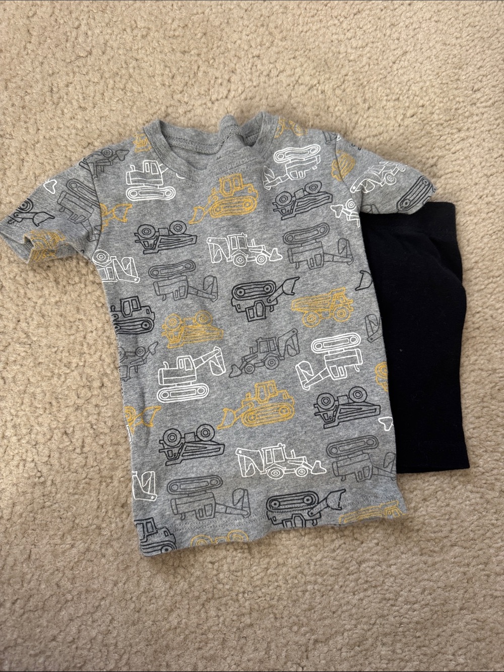 Toddler Boy Gray Trucks Two-Piece Pajama Shorts Set - 4T